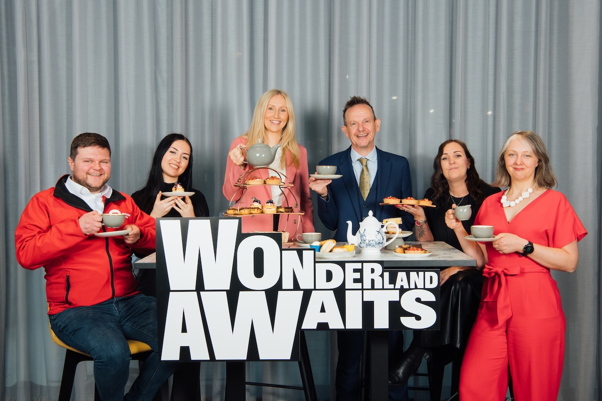 L/R, Thomas Haigh (Merrion Centre), Jess Mahon (Victoria Leeds), Alice Croucher (Leeds Corn Exchange), Andrew Cooper (LeedsBID), Kim Sutton (Trinity Leeds) and Florence Symington (Royal Armouries). Photo credit Hyatt Hotel/ Jo Ritchie