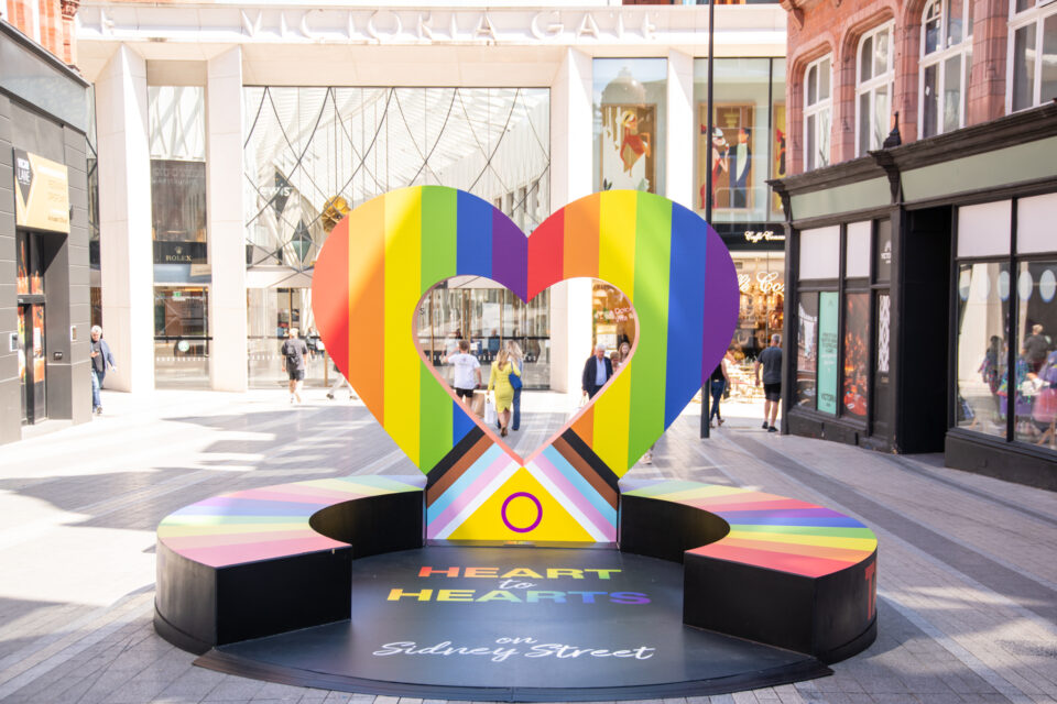 Victoria Leeds Unveils Heart to Hearts on Sidney Street to Celebrate Pride and Champion Connection