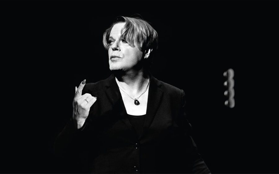 Eddie Izzard to give a solo performance of Shakespeare’s Hamlet.