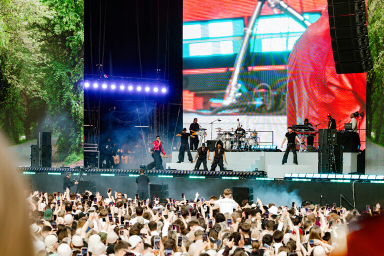 Bald Caps, Big Hits and a Brand New Festival: Roundhay Day One in Photos